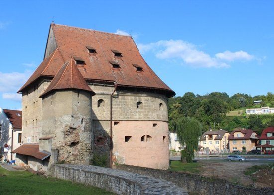 Gross bastion