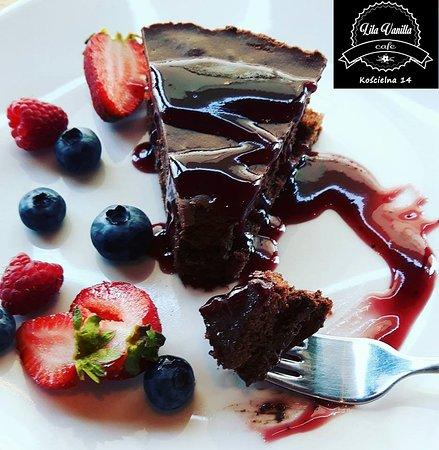 Lila Vanilla Cafe